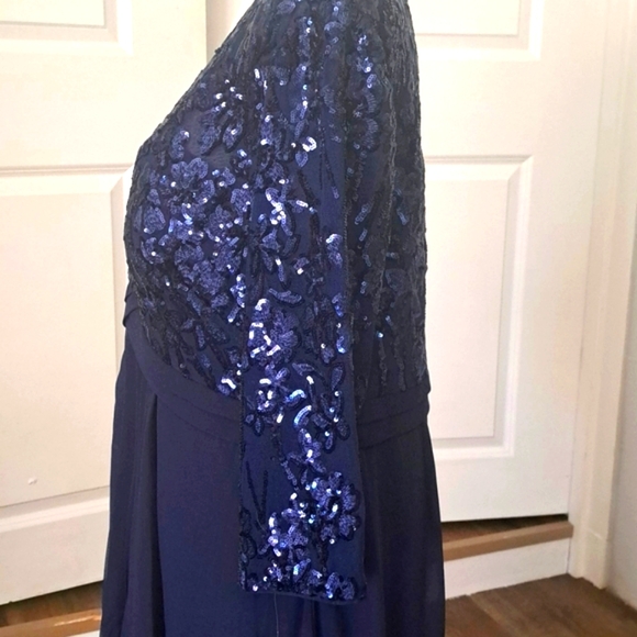 Alex Evening 14 Petite Empire Waist Sequin aline with cascade style 8296784 NWT - Picture 7 of 12